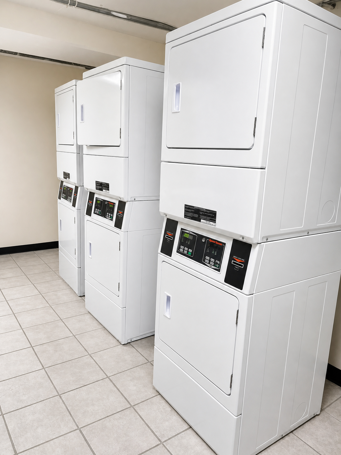 Budgetel Columbus guest laundry dryers