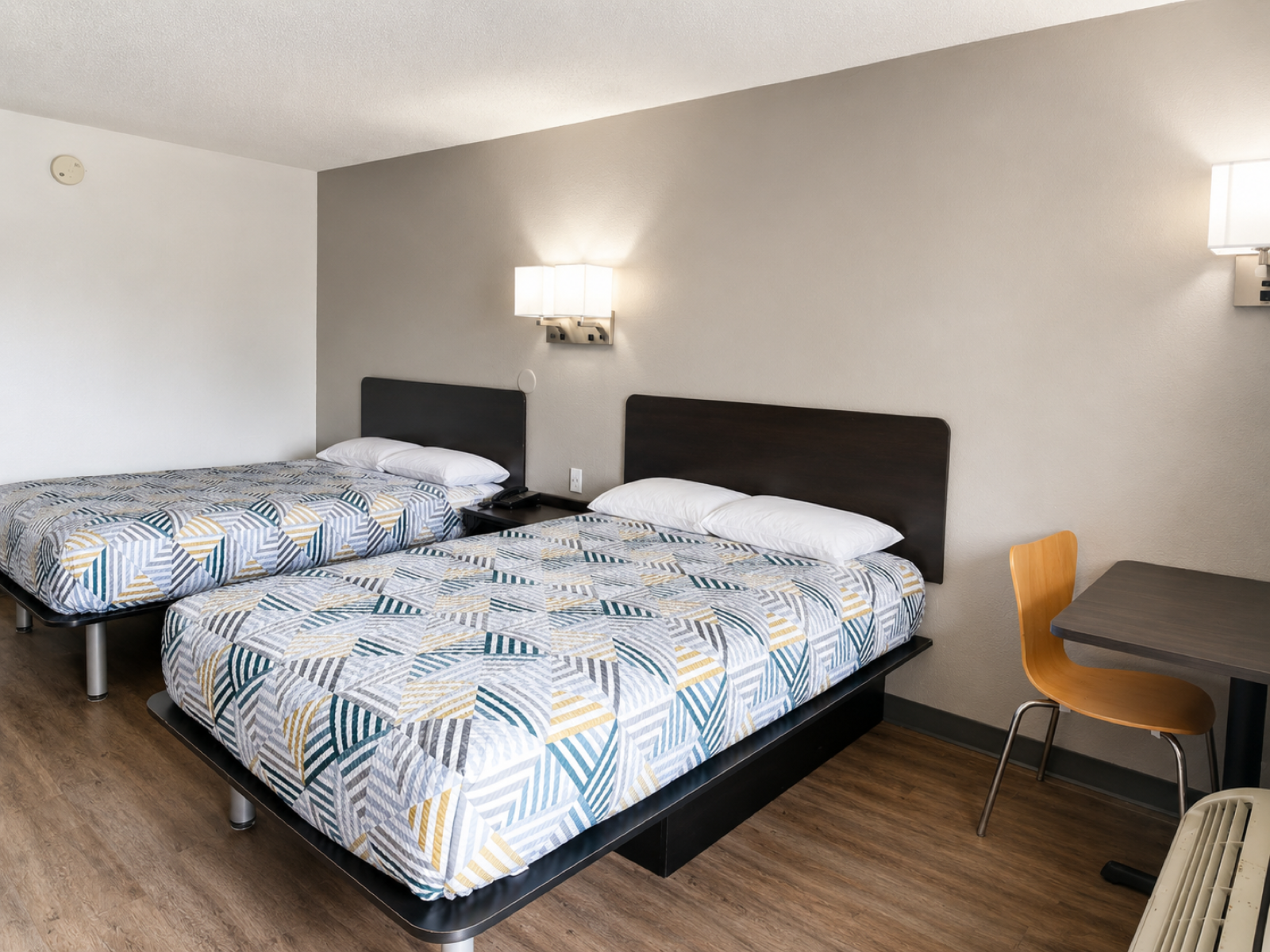 Studio Lodge of Columbus double room