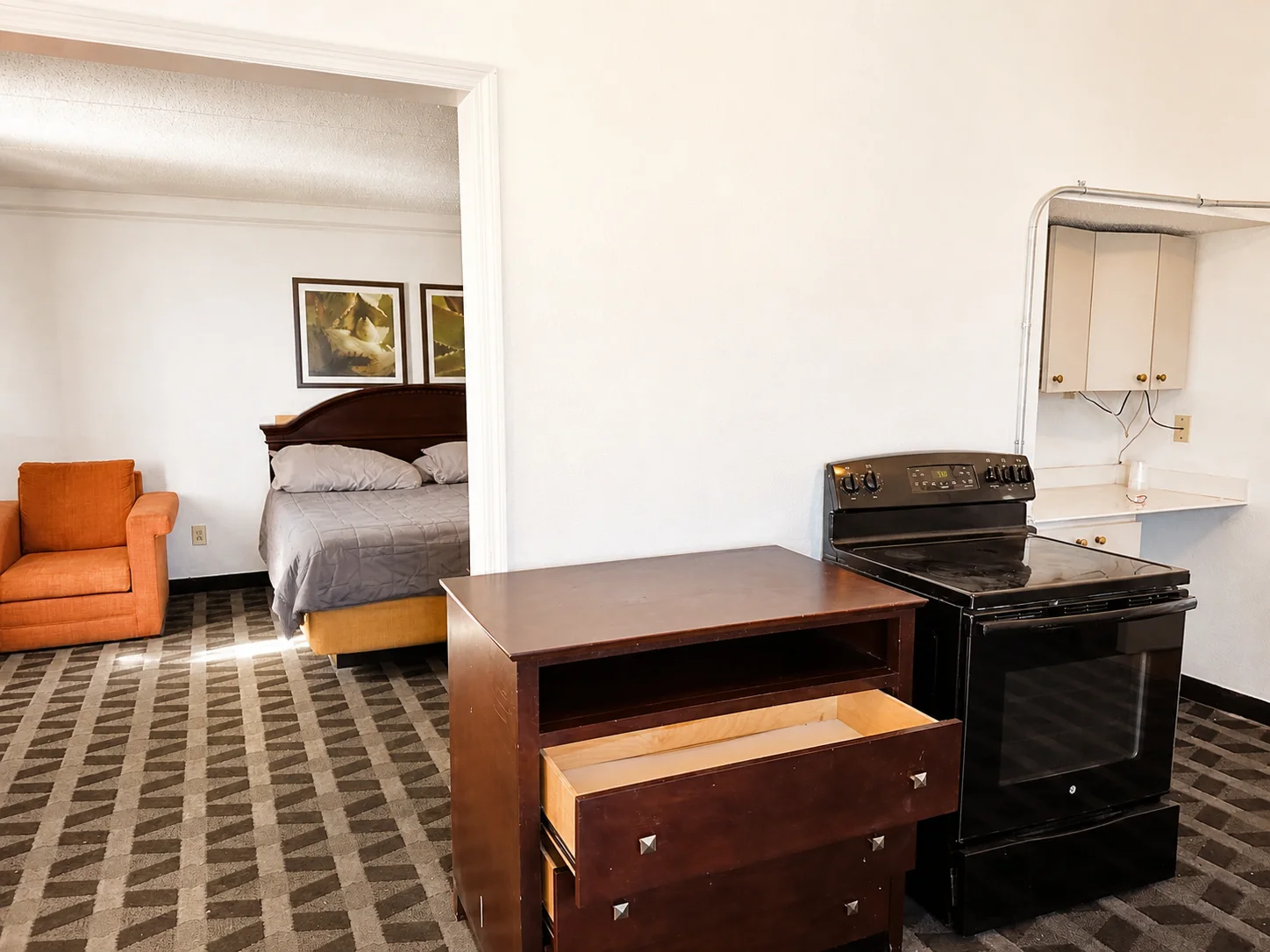 Montgomery suite kitchen with bedroom beyond