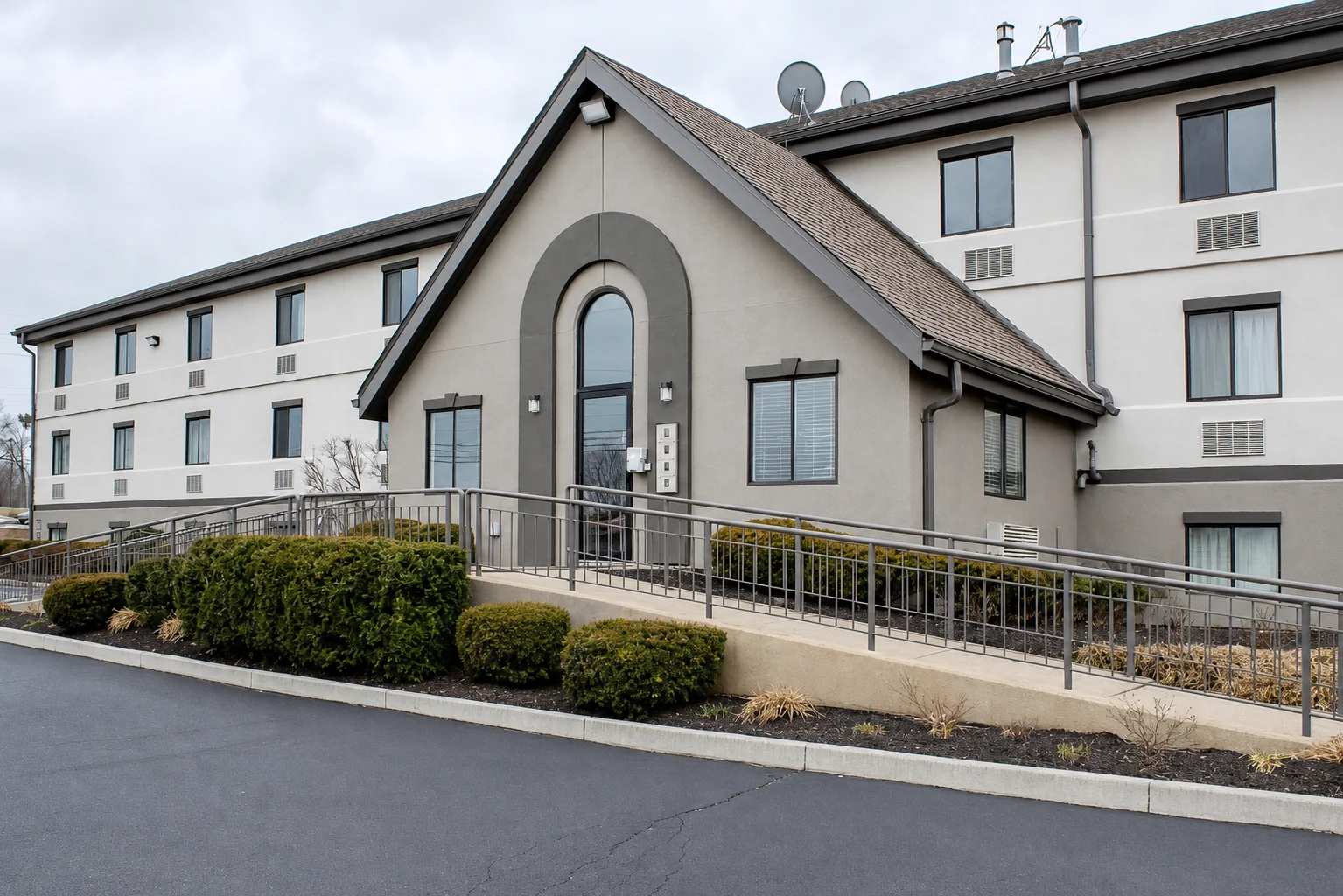 Accessible front entrance ramp at Studio Lodge Cincinnati Springdale